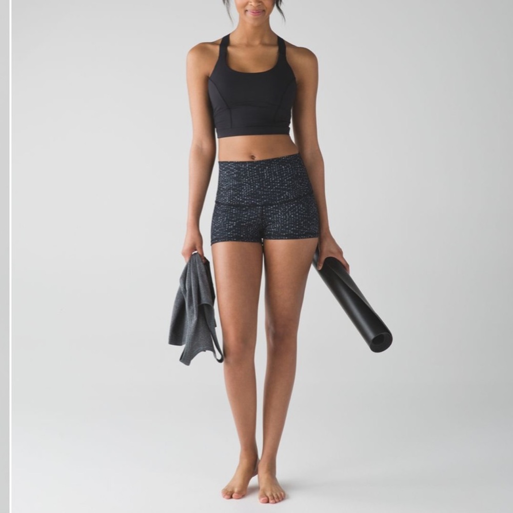 Lululemon Boogie Short Roll Down